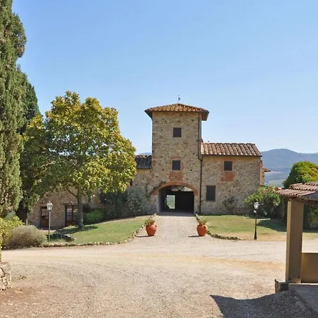 Apartamento Le Quattro Strade Sleeps 4 T241665